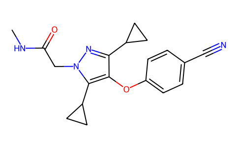 PF-02367982 913344-84-0